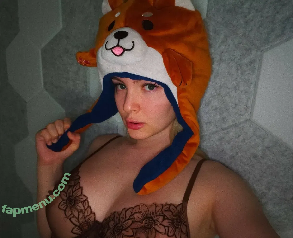 Jane Wild nude photo #0265 (gilticus / janeandthelion)