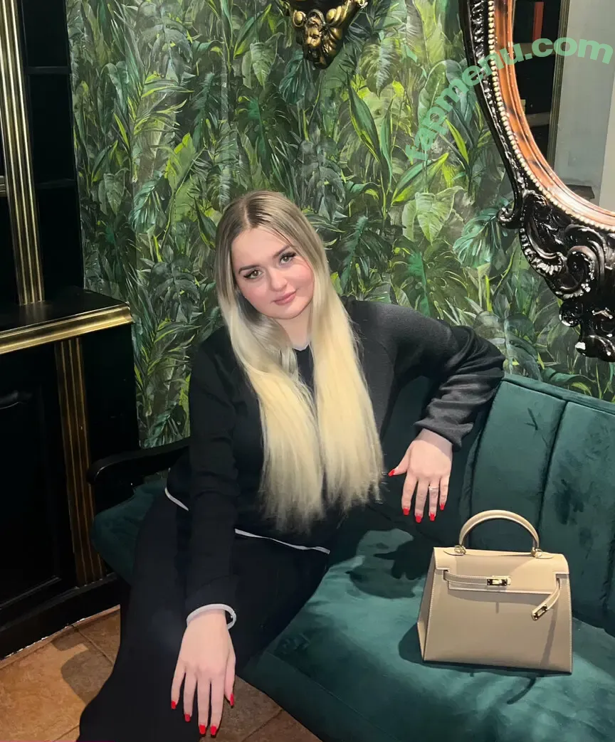 janechan nude photo #0012 (janechanhc)