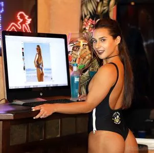 Janeece Sinclair / ashleysinclair0 / soulqueenjaneece nude photo #0962