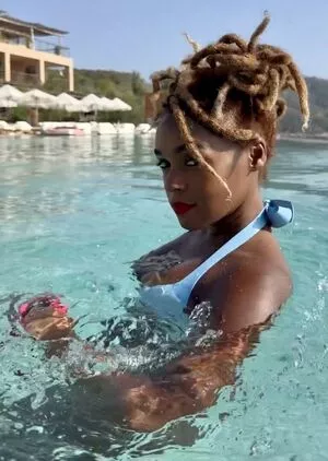 Janelle Monae / janellemonae nude photo #0104