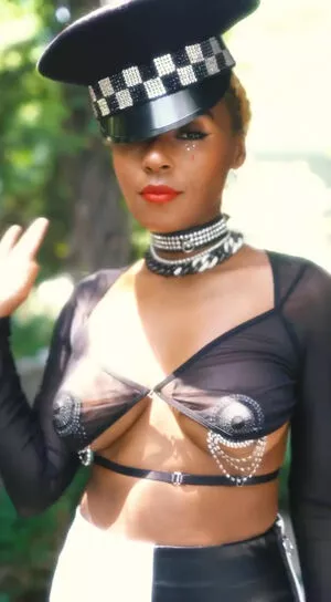 Janelle Monae / janellemonae nude photo #0116