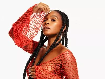 Janelle Monae / janellemonae nude photo #0136