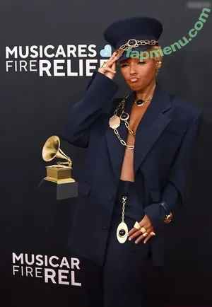 Janelle Monae / janellemonae / screamadelica nude photo #0474