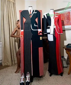 Janelle Monae / creamyaddiction365 / janellemonae nude photo #0511