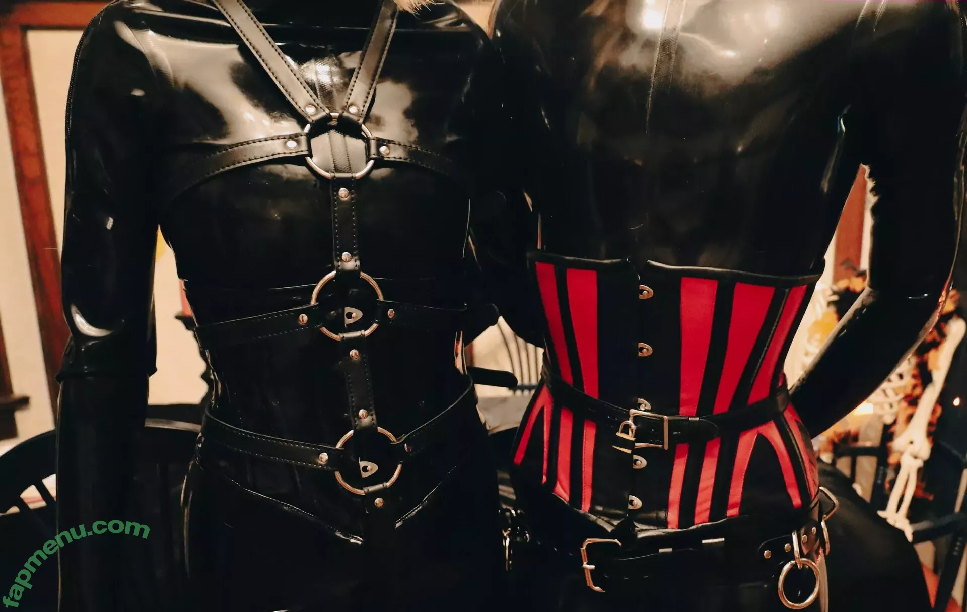 Janerose666 nude photo #0014 (basic.redandblack)