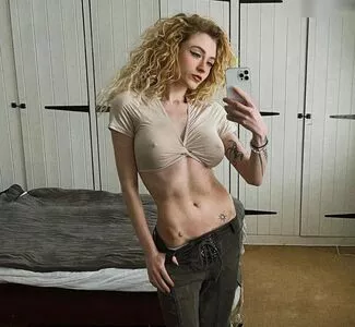 Janet Devlin / JanetJealousy / janetdevlinofficial nude photo #0145