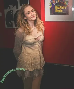 Janet Devlin / JanetJealousy / janetdevlinofficial nude photo #0249