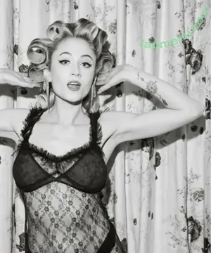 Janet Devlin / JanetJealousy / janetdevlinofficial nude photo #0302