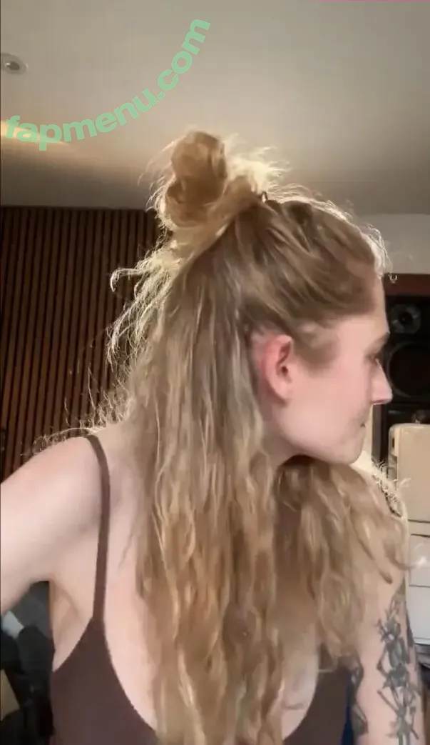 Janet Devlin nude photo #0260 (JanetJealousy / janetdevlinofficial)