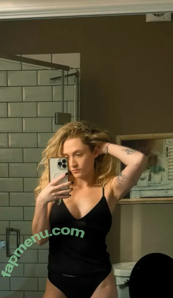 Janet Devlin nude photo #0294 (JanetJealousy / janetdevlinofficial)