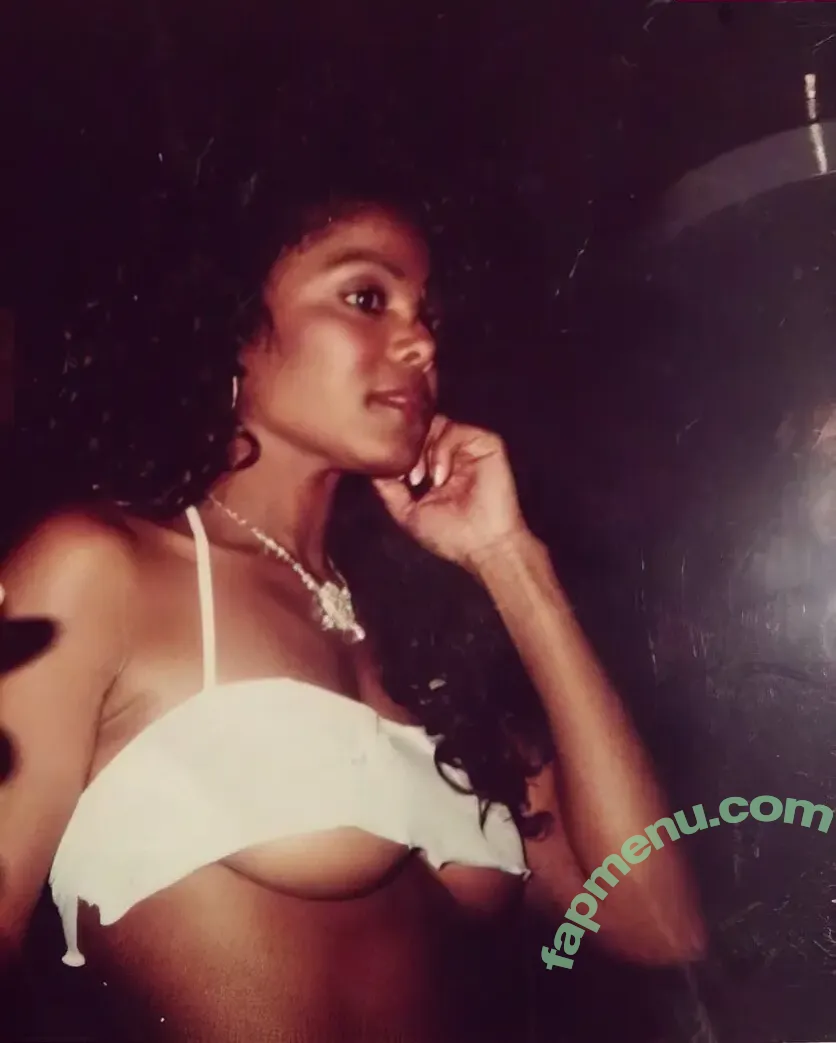 Janet Jackson nude photo #0100 (janetjackson / mariedelphine)
