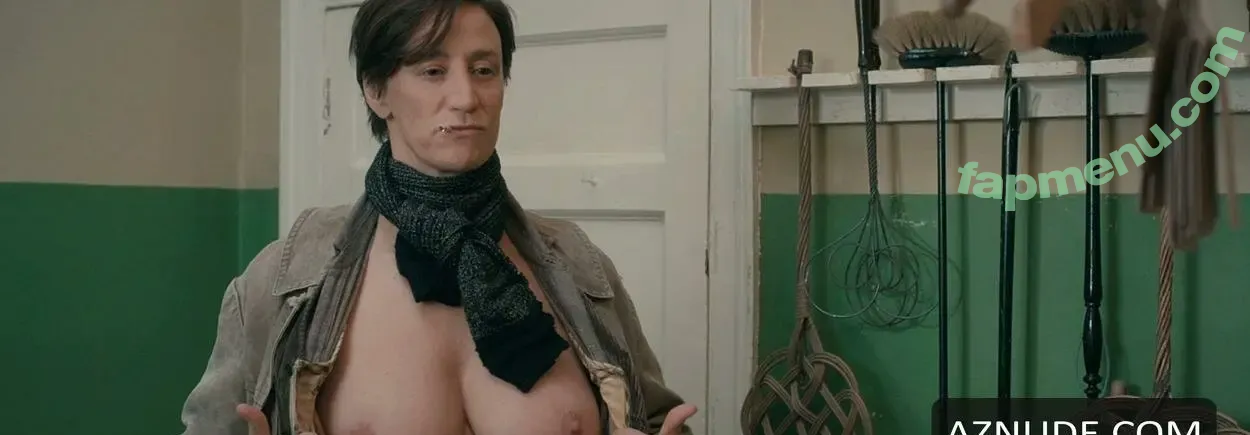 Janet McTeer nude photo #0012 (janet_mcteer)