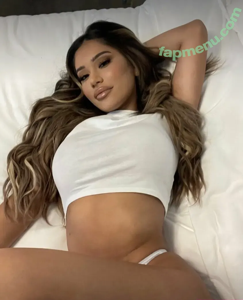 janetguzman nude photo #0026 (janetguzman)