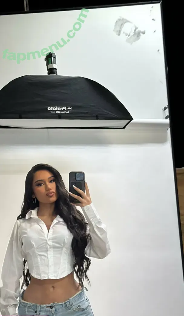 janetguzman nude photo #0096 (janetguzman)