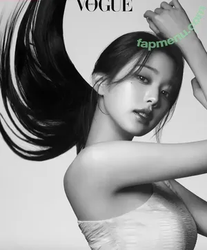 Jang Won-young / for_everyoung10 / 장원영 WONYOUNG nude photo #1311