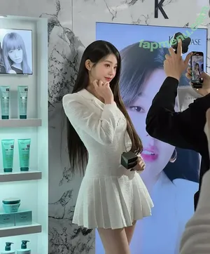 Jang Won-young / for_everyoung10 / 장원영 WONYOUNG nude photo #1324