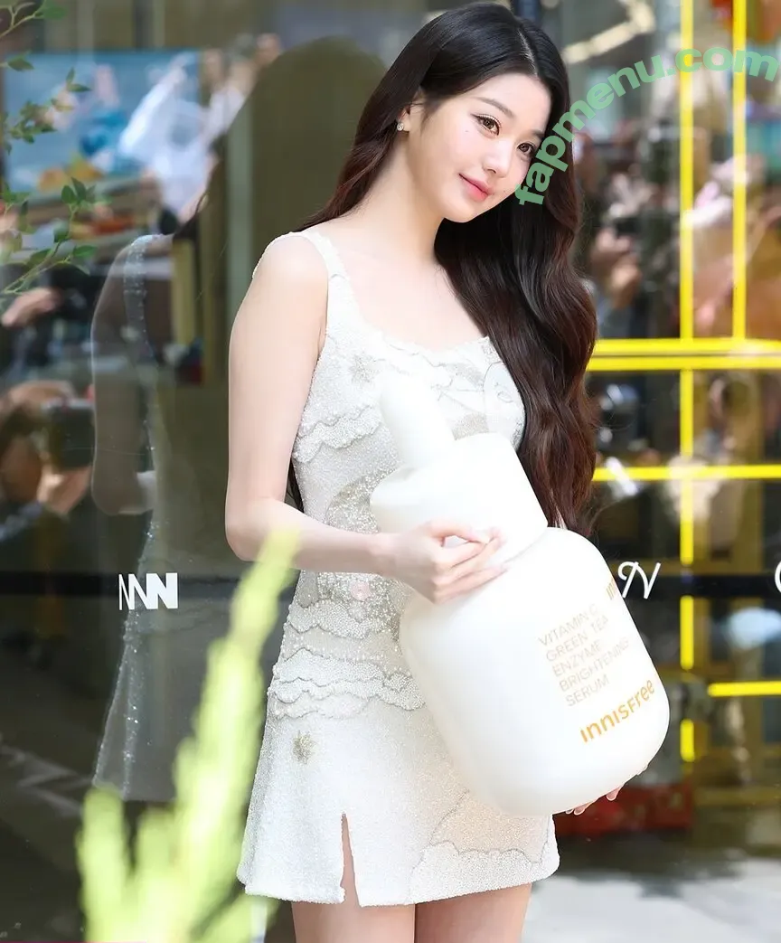 Jang Won-young nude photo #1444 (for_everyoung10 / 장원영 WONYOUNG)