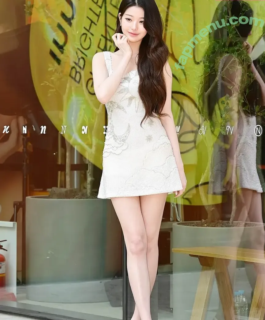 Jang Won-young nude photo #1447 (for_everyoung10 / 장원영 WONYOUNG)