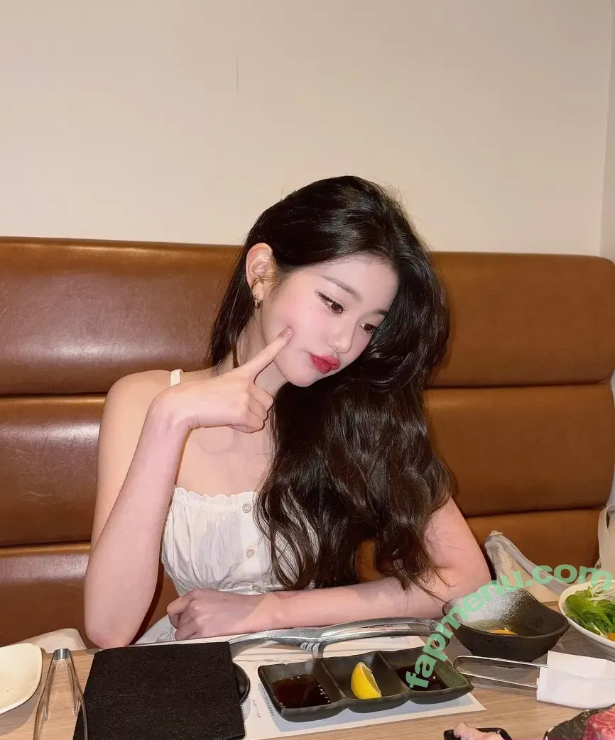 Jang Won-young nude photo #1754 (for_everyoung10 / 장원영 WONYOUNG)