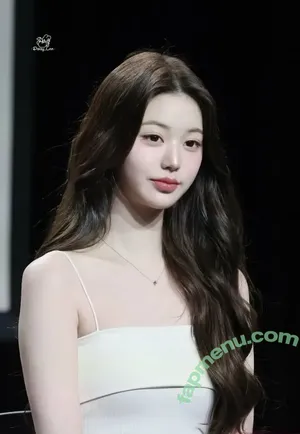 Jang Won-young / for_everyoung10 / 장원영 WONYOUNG nude photo #3747