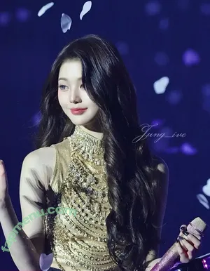 Jang Won-young / for_everyoung10 / 장원영 WONYOUNG nude photo #4151