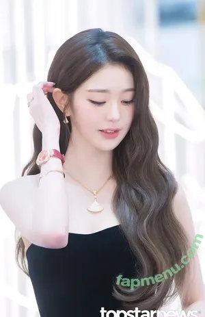 Jang Won-young / for_everyoung10 / 장원영 WONYOUNG nude photo #4597