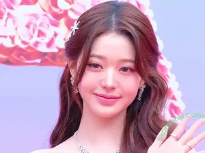 Jang Won-young / for_everyoung10 / 장원영 WONYOUNG nude photo #4647