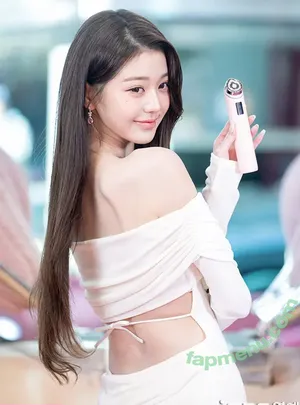 Jang Won-young / for_everyoung10 / 장원영 WONYOUNG nude photo #4679