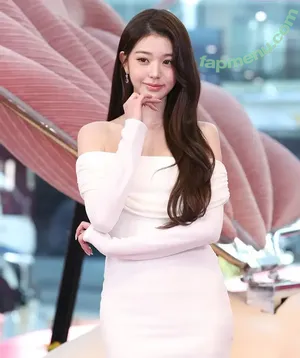 Jang Won-young / for_everyoung10 / 장원영 WONYOUNG nude photo #4716