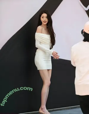 Jang Won-young / for_everyoung10 / 장원영 WONYOUNG nude photo #4723