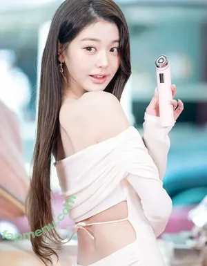 Jang Won-young / for_everyoung10 / 장원영 WONYOUNG nude photo #4765