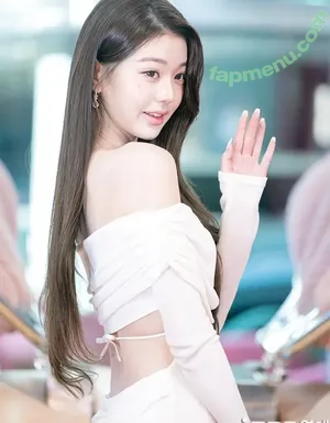 Jang Won-young / for_everyoung10 / 장원영 WONYOUNG nude photo #4780