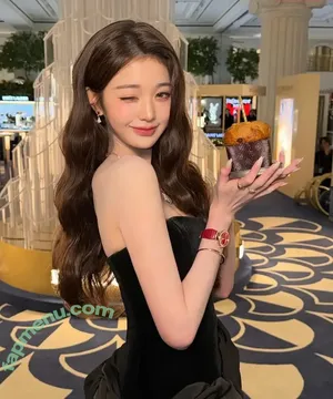 Jang Won-young / for_everyoung10 / 장원영 WONYOUNG nude photo #4807