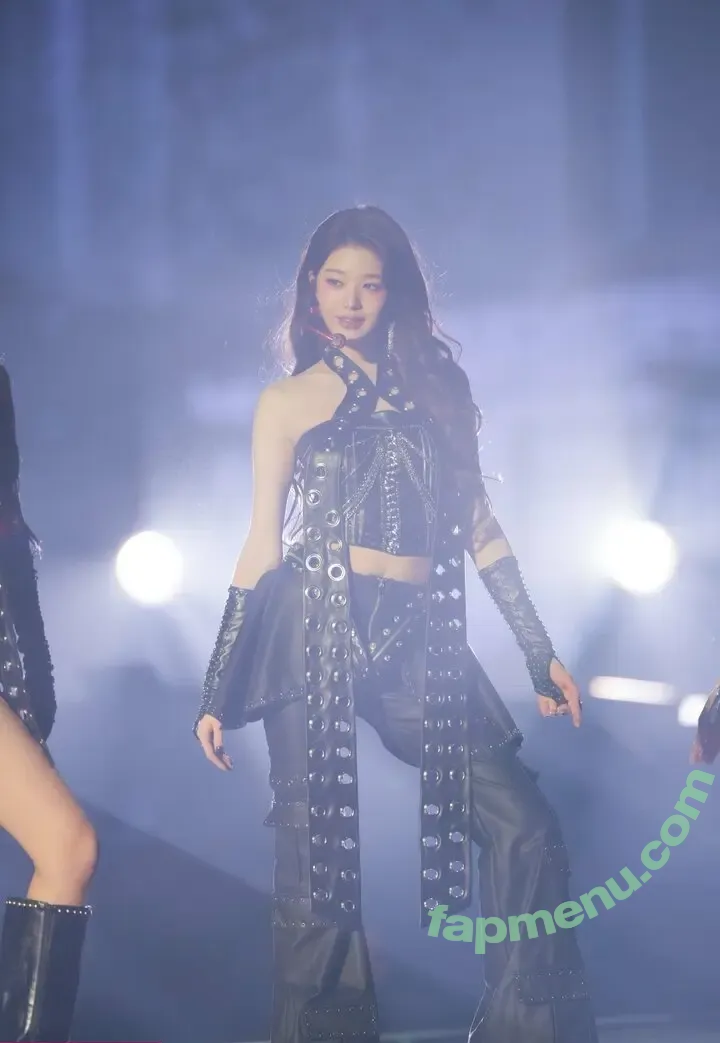 Jang Won-young nude photo #4093 (for_everyoung10 / 장원영 WONYOUNG)