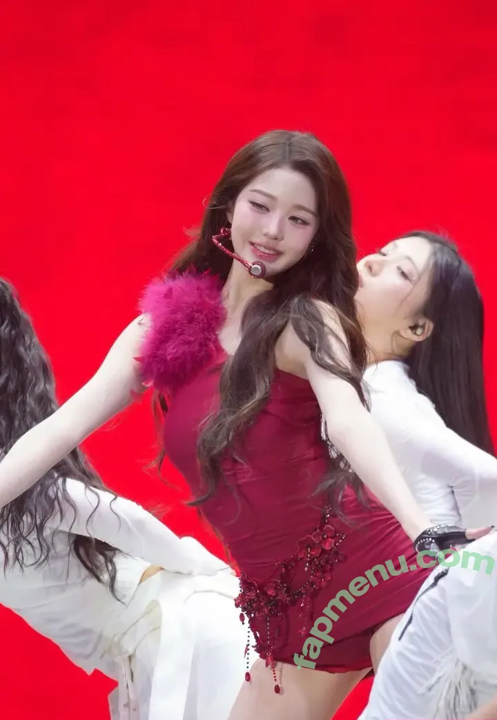 Jang Won-young nude photo #4100 (for_everyoung10 / 장원영 WONYOUNG)