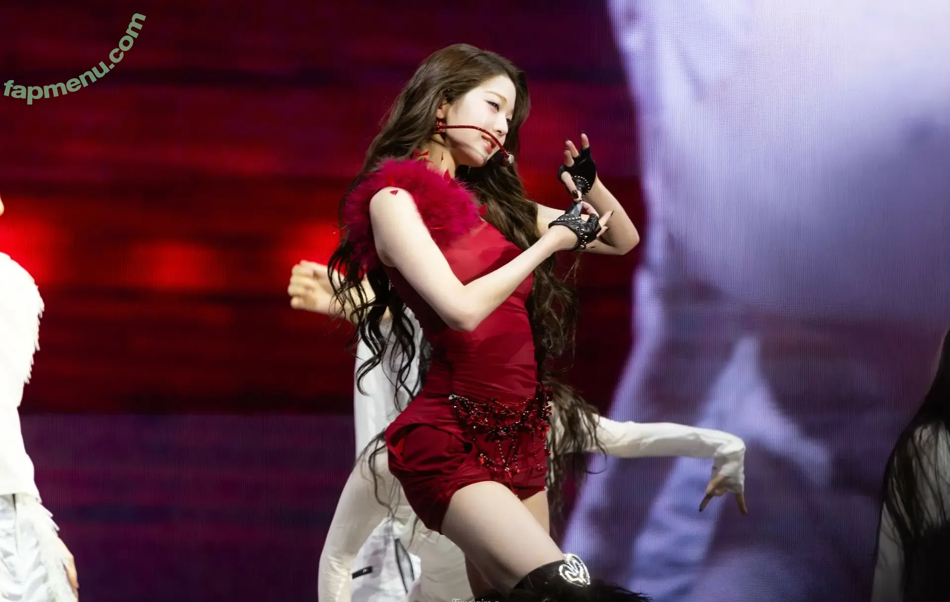 Jang Won-young nude photo #4109 (for_everyoung10 / 장원영 WONYOUNG)