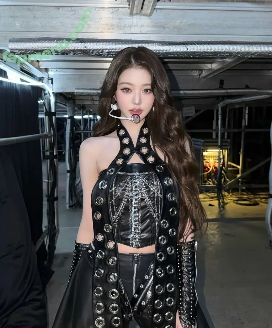 Jang Won-young nude photo #4130 (for_everyoung10 / 장원영 WONYOUNG)