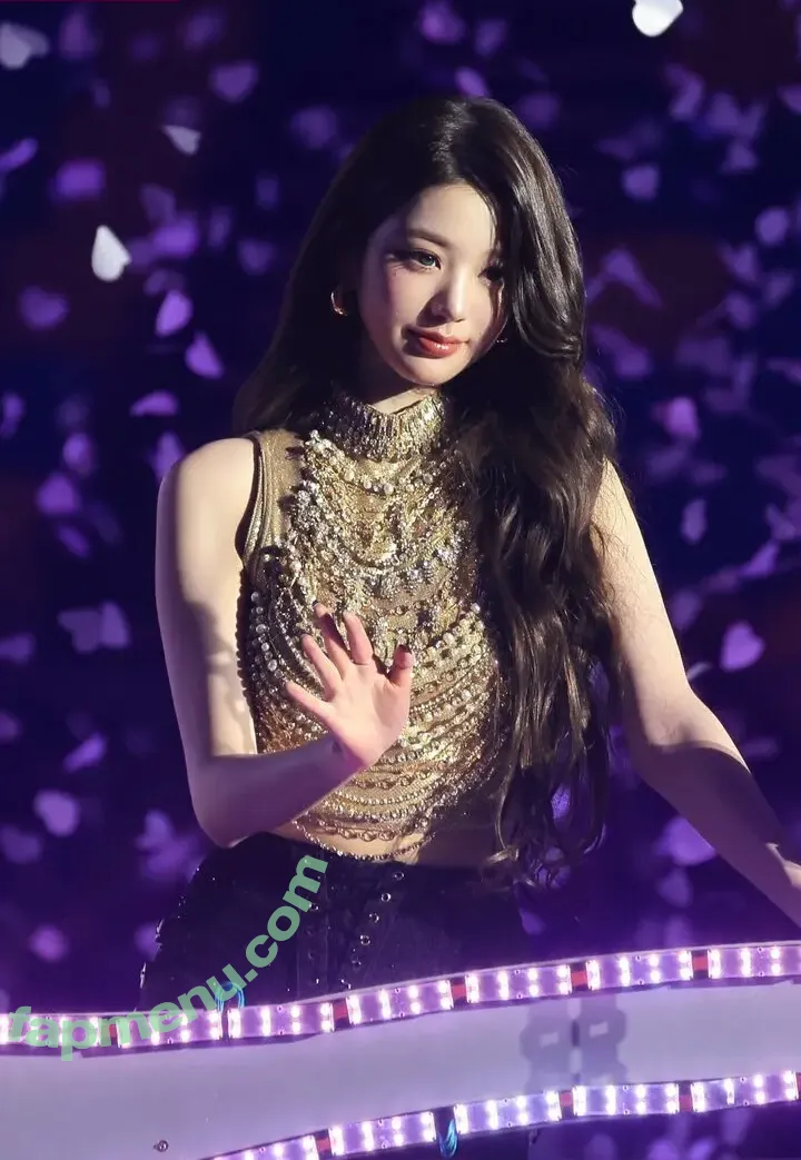 Jang Won-young nude photo #4162 (for_everyoung10 / 장원영 WONYOUNG)