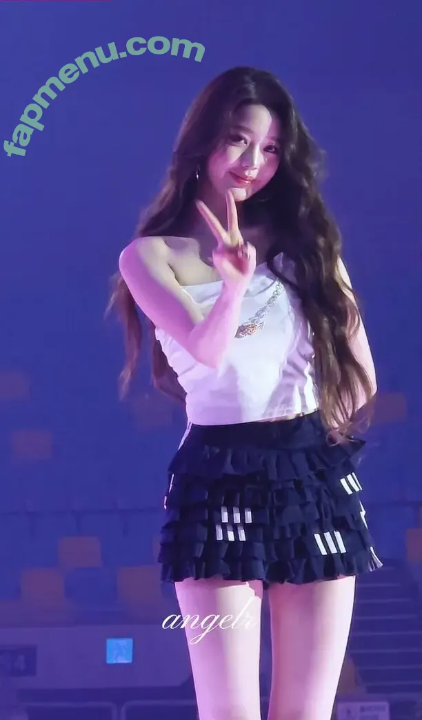 Jang Won-young nude photo #4170 (for_everyoung10 / 장원영 WONYOUNG)