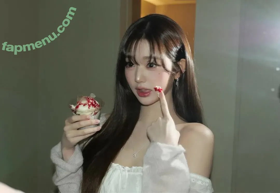 Jang Won-young nude photo #4296 (for_everyoung10 / 장원영 WONYOUNG)