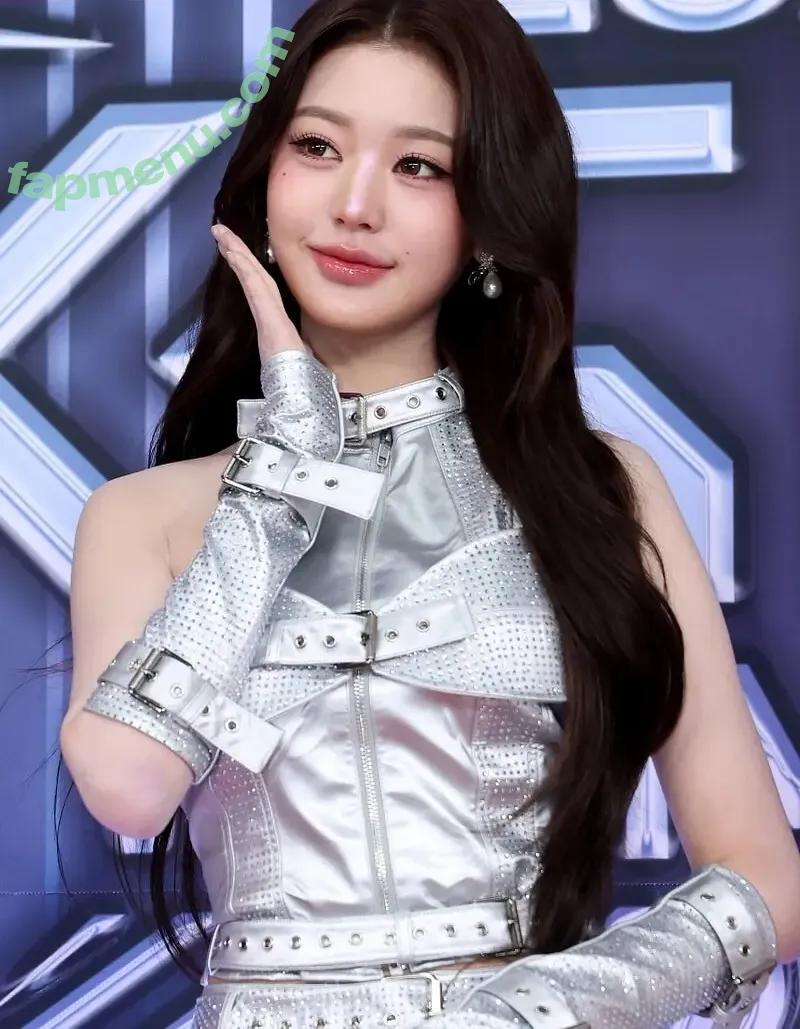 Jang Won-young nude photo #4323 (for_everyoung10 / 장원영 WONYOUNG)