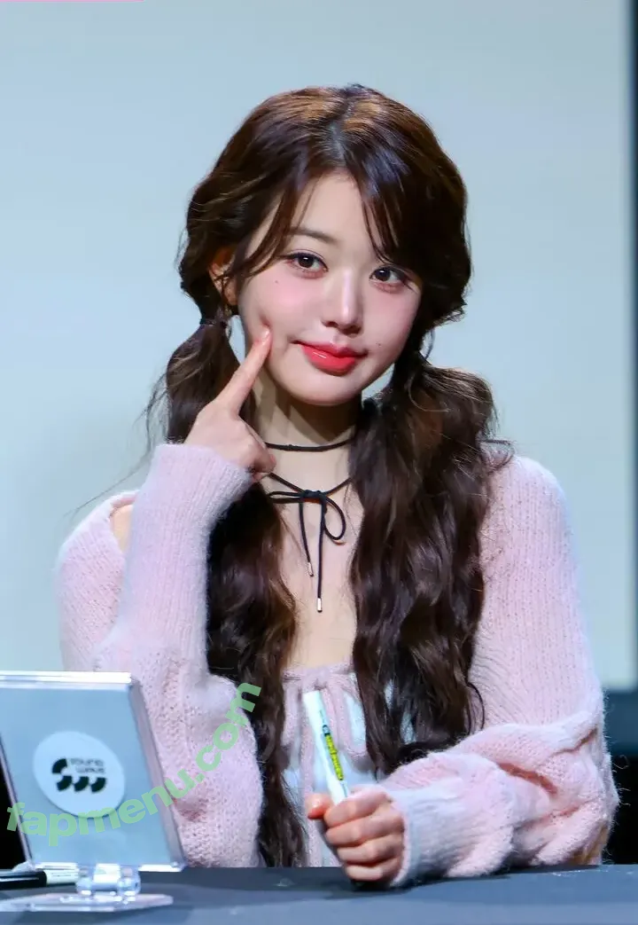 Jang Won-young nude photo #4348 (for_everyoung10 / 장원영 WONYOUNG)