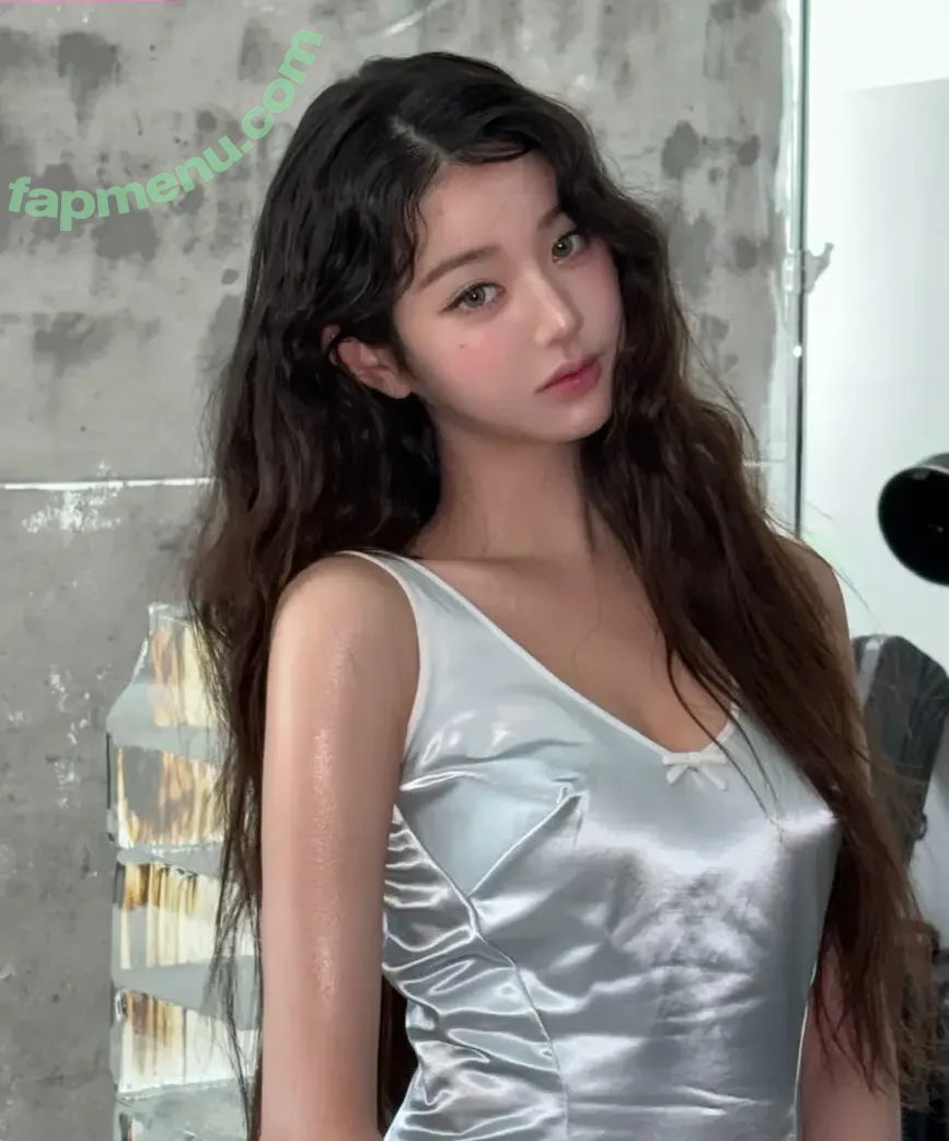 Jang Won-young nude photo #4591 (for_everyoung10 / 장원영 WONYOUNG)