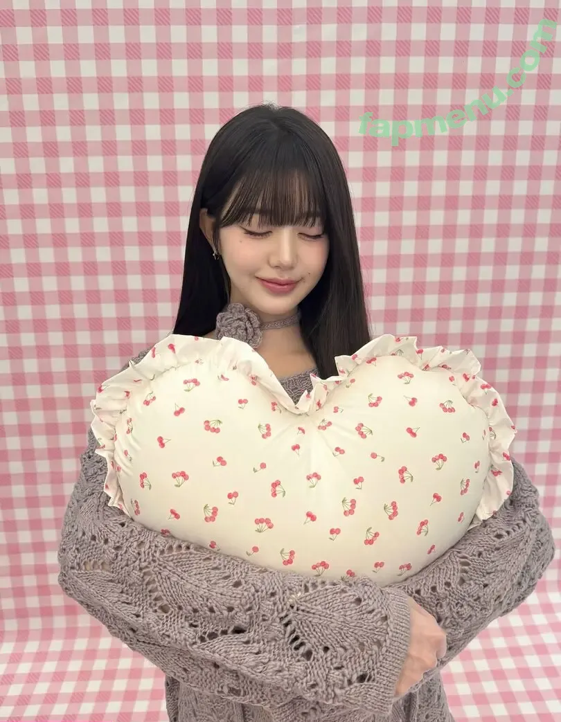 Jang Won-young nude photo #4624 (for_everyoung10 / 장원영 WONYOUNG)