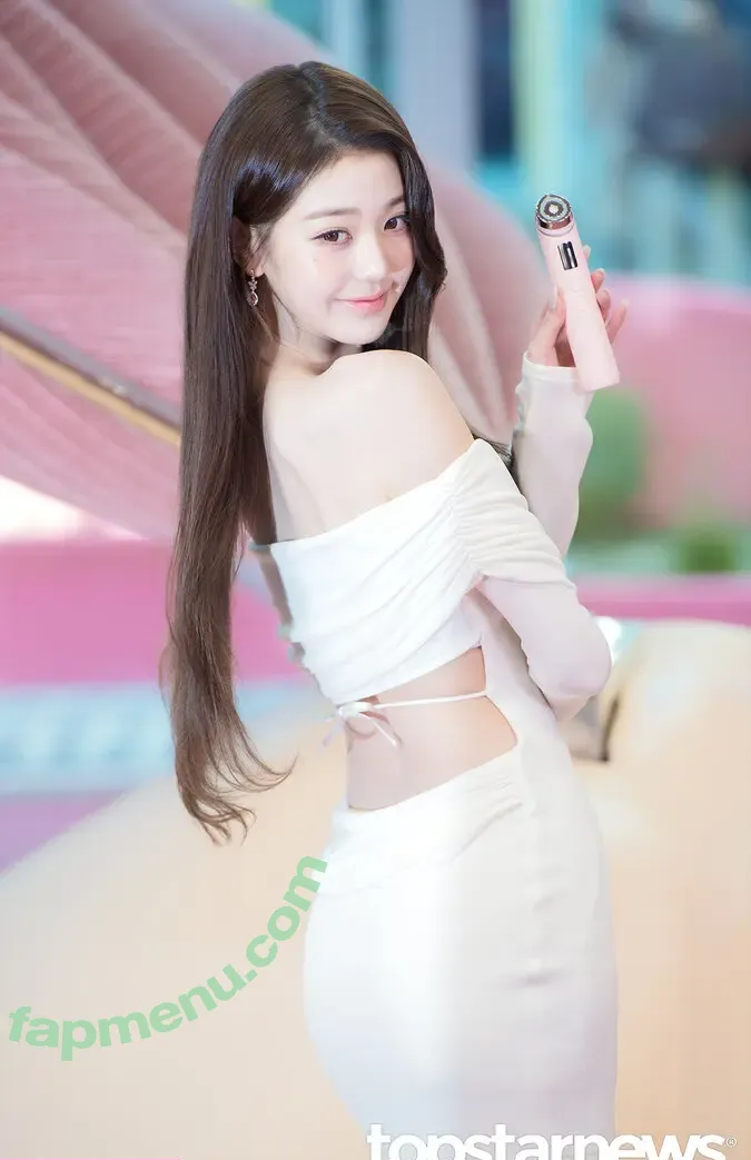 Jang Won-young nude photo #4686 (for_everyoung10 / 장원영 WONYOUNG)