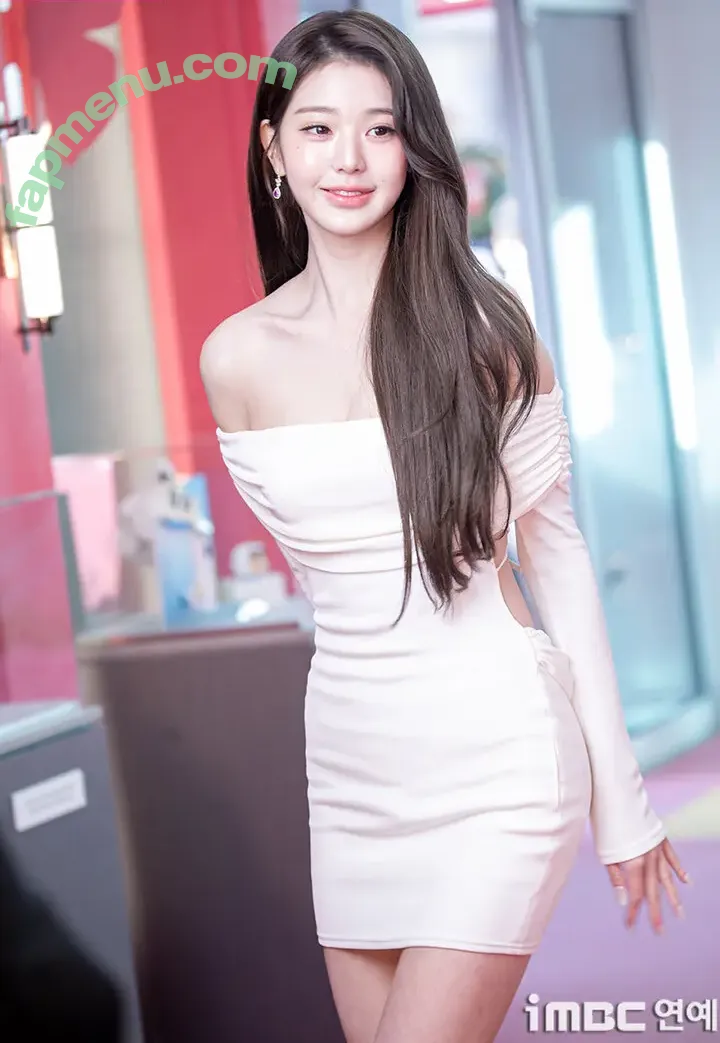 Jang Won-young nude photo #4690 (for_everyoung10 / 장원영 WONYOUNG)