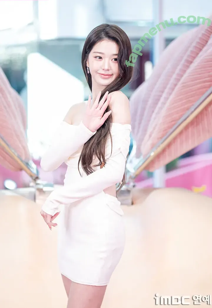 Jang Won-young nude photo #4692 (for_everyoung10 / 장원영 WONYOUNG)