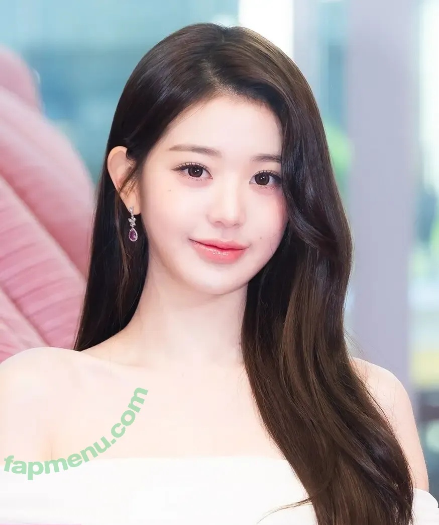 Jang Won-young nude photo #4711 (for_everyoung10 / 장원영 WONYOUNG)