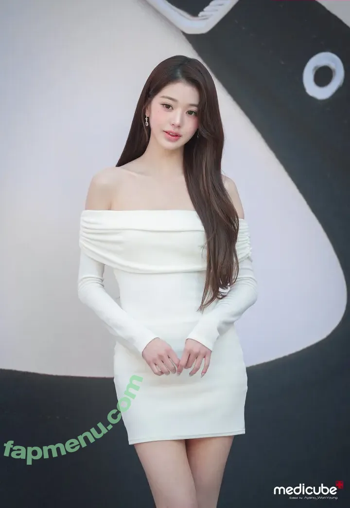 Jang Won-young nude photo #4759 (for_everyoung10 / 장원영 WONYOUNG)