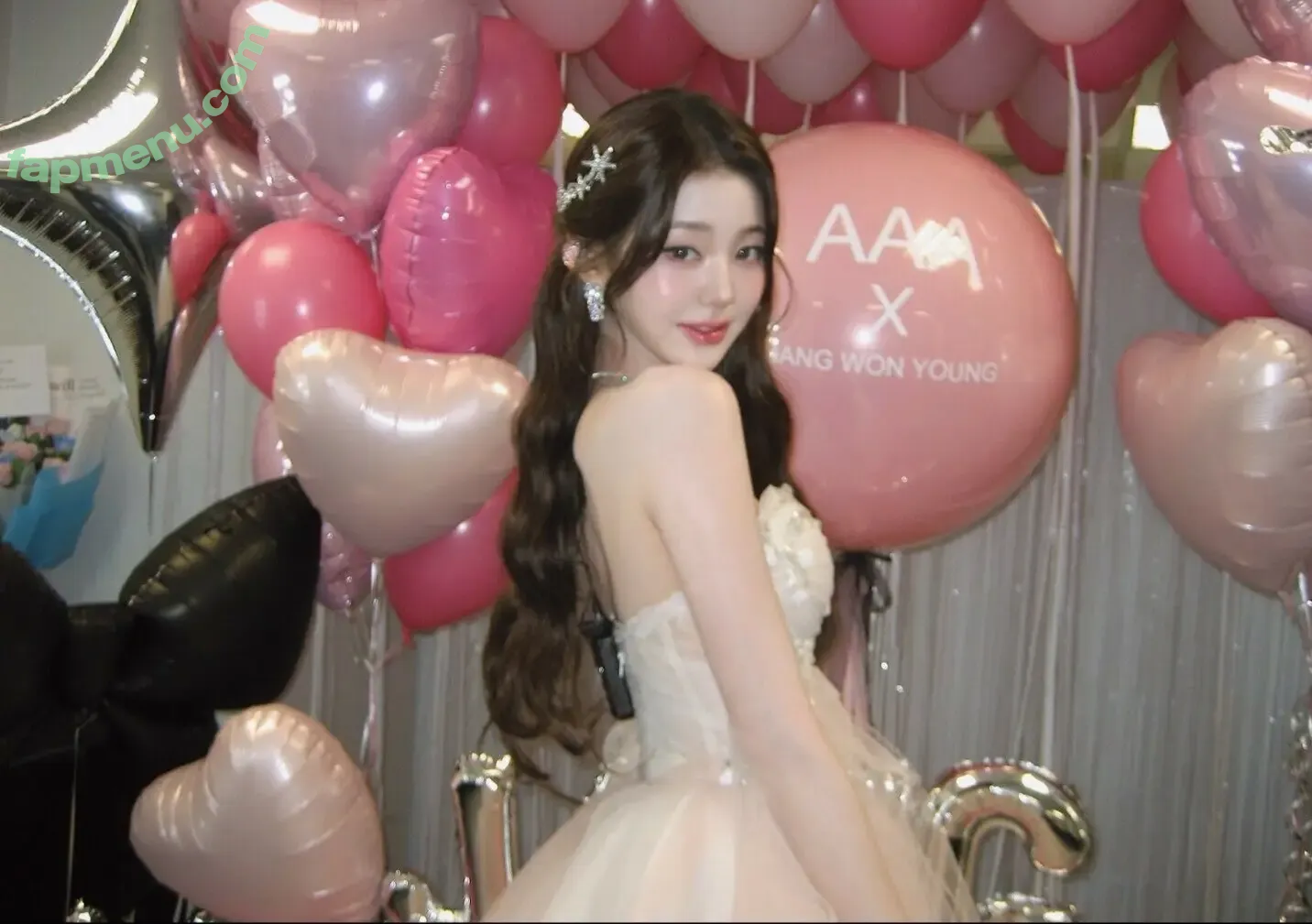 Jang Won-young nude photo #4885 (for_everyoung10 / 장원영 WONYOUNG)